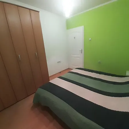 Center Luxury Apartment