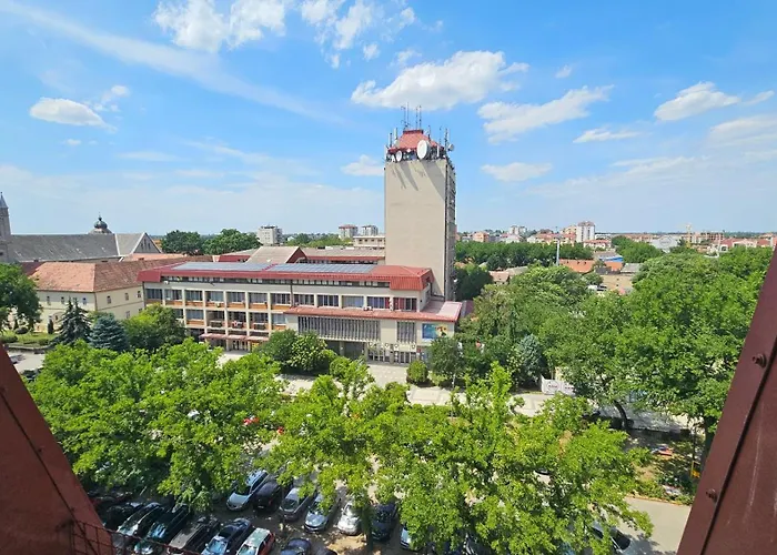 Center Luxury Apartment *